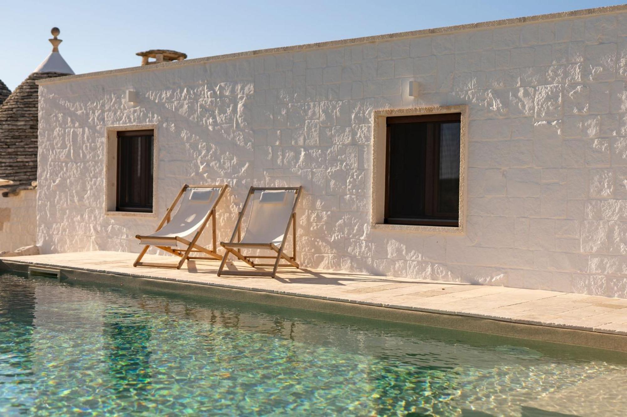 Trullo Perla Greta - Luxury Country Villa & Private Heated Pool ألبيروبيللو المظهر الخارجي الصورة
